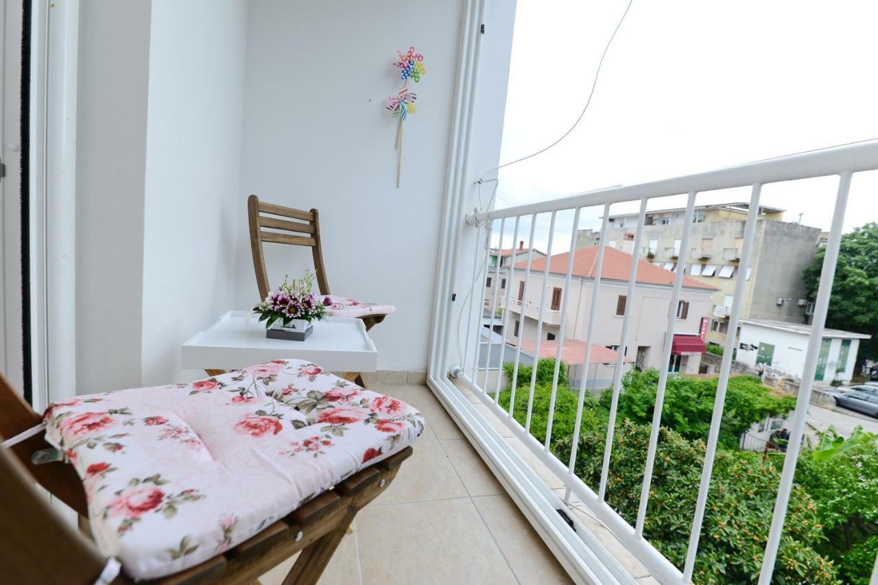 Apartment Rocky I Zara Esterno foto