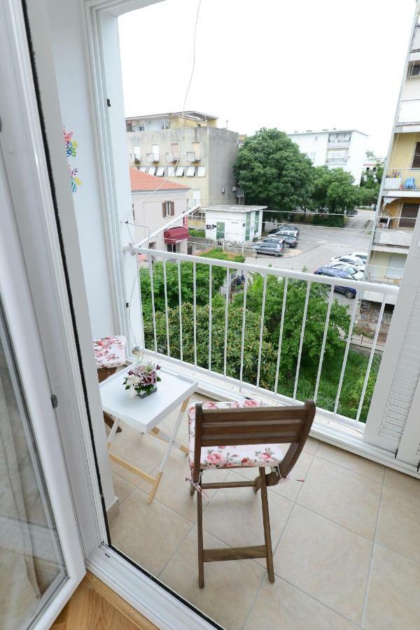Apartment Rocky I Zara Esterno foto