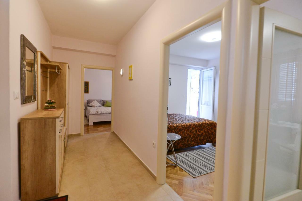 Apartment Rocky I Zara Esterno foto