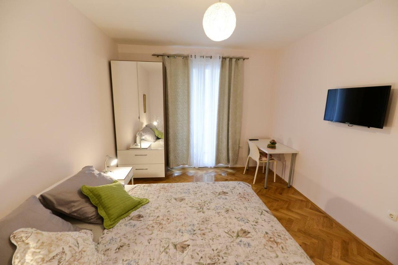 Apartment Rocky I Zara Esterno foto
